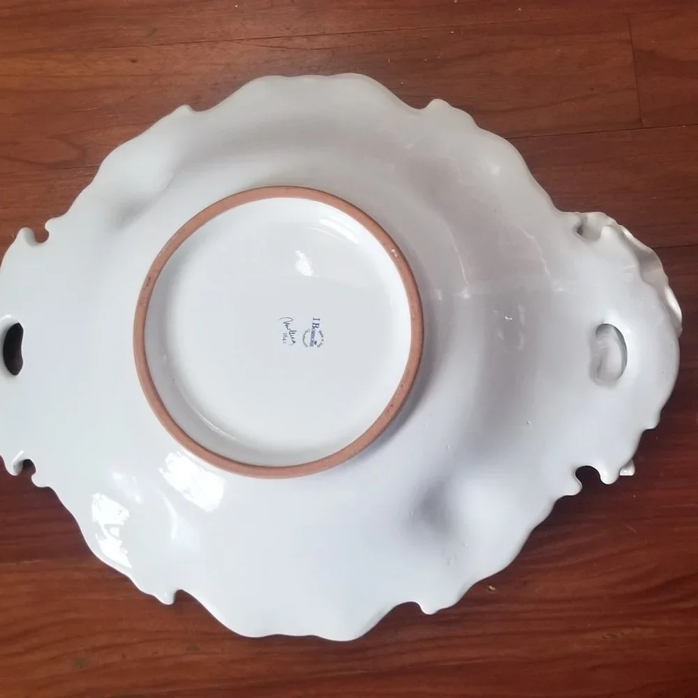 RARE LG IBORBONE ITALY WHITE LEMON FLORAL SERVING DISH SALAD CENTERPIECE BOWL